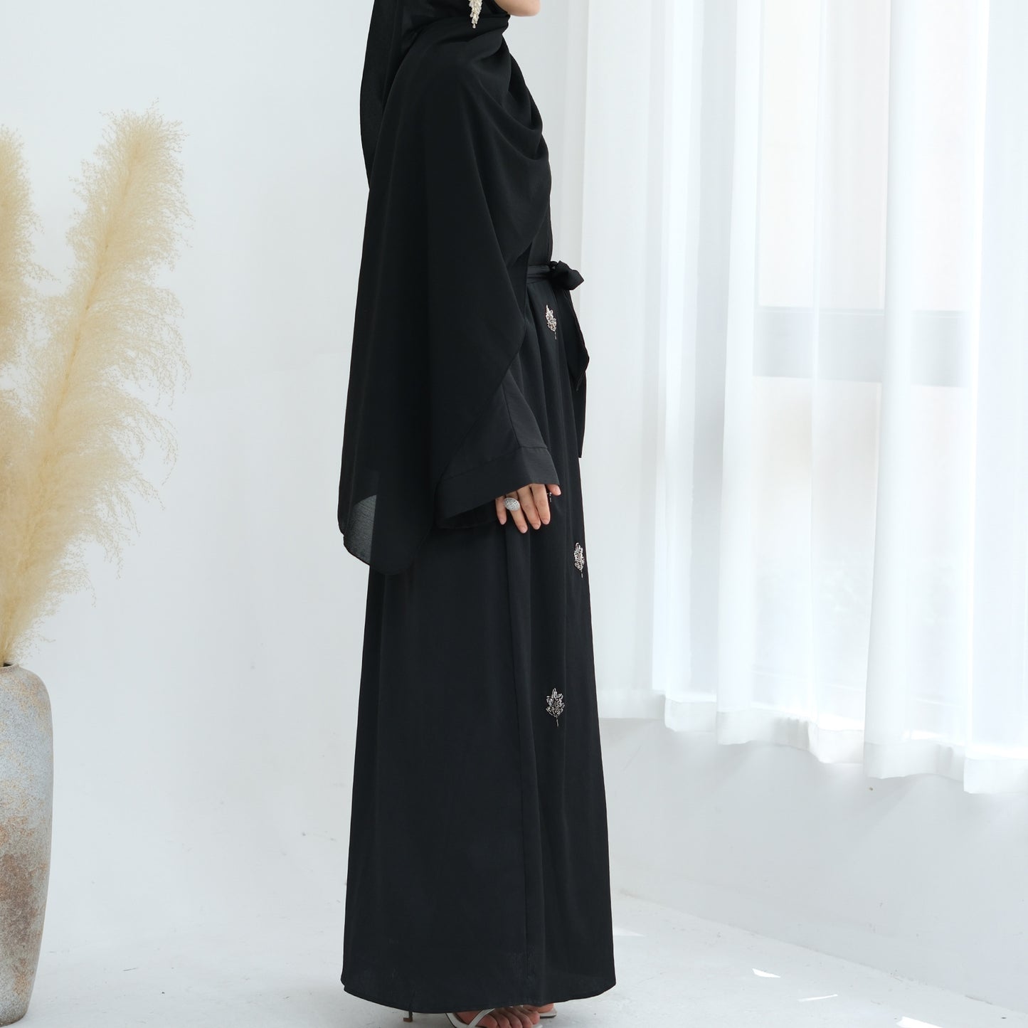 Handwork Embroidery Abaya
