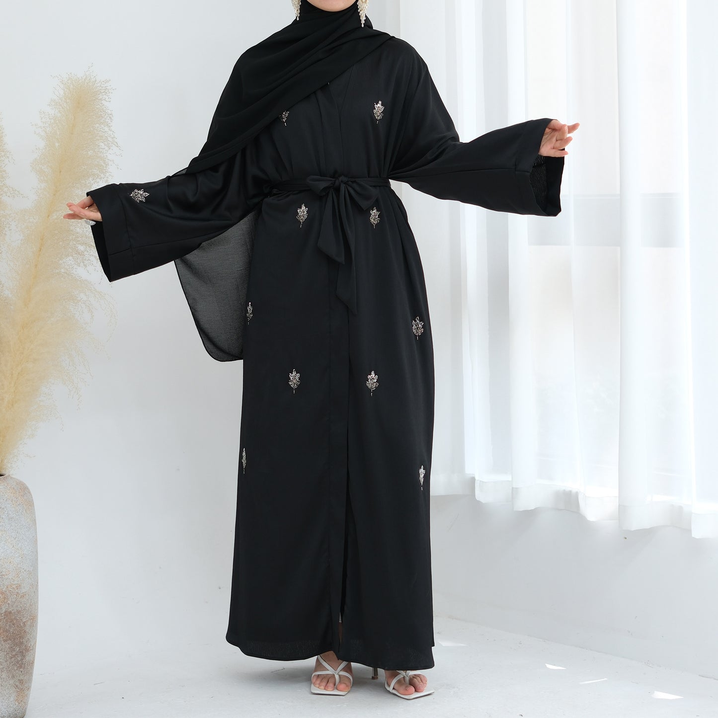 Handwork Embroidery Abaya