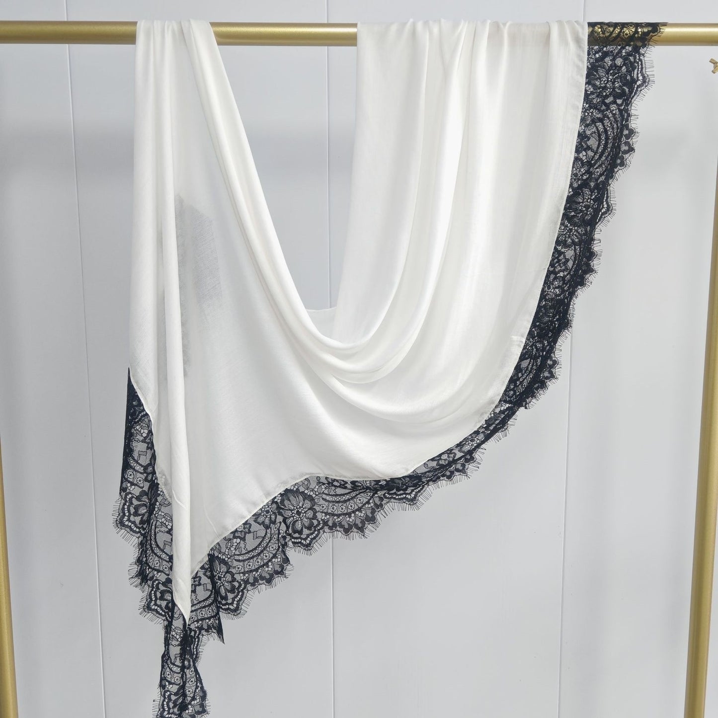 Cross-border explosive Malaysian cotton modal lace silk scarf headscarf skin-friendly, soft and breathable versatile scarf