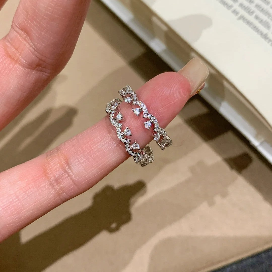 Starry light lace rings, women's niche, light luxury, high-end sense of living mouth rings, simple and versatile, hand ornaments