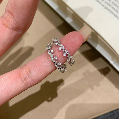 Starry light lace rings, women's niche, light luxury, high-end sense of living mouth rings, simple and versatile, hand ornaments